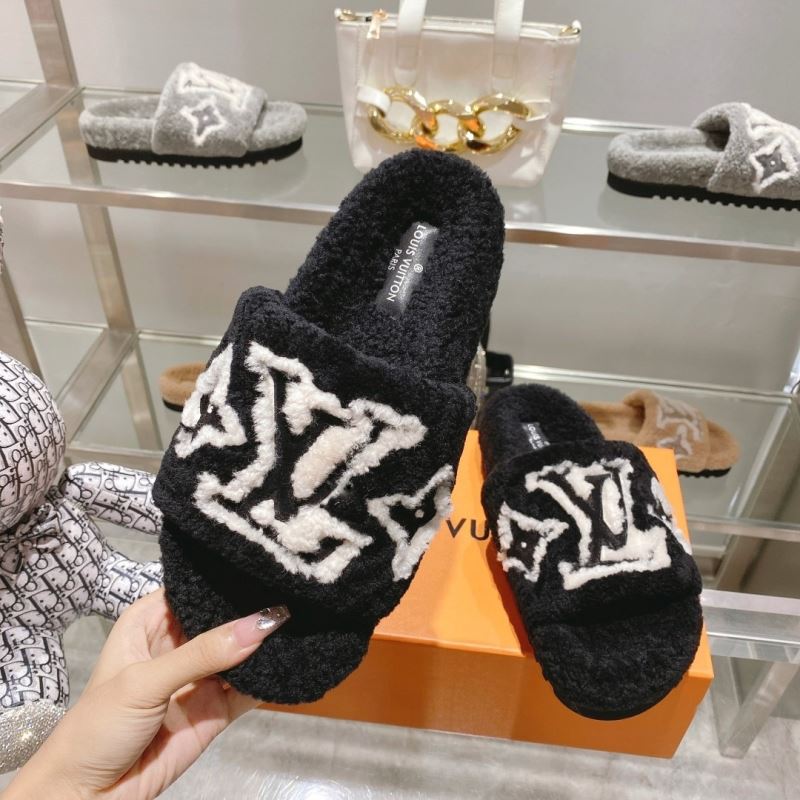 Louis Vuitton Slippers